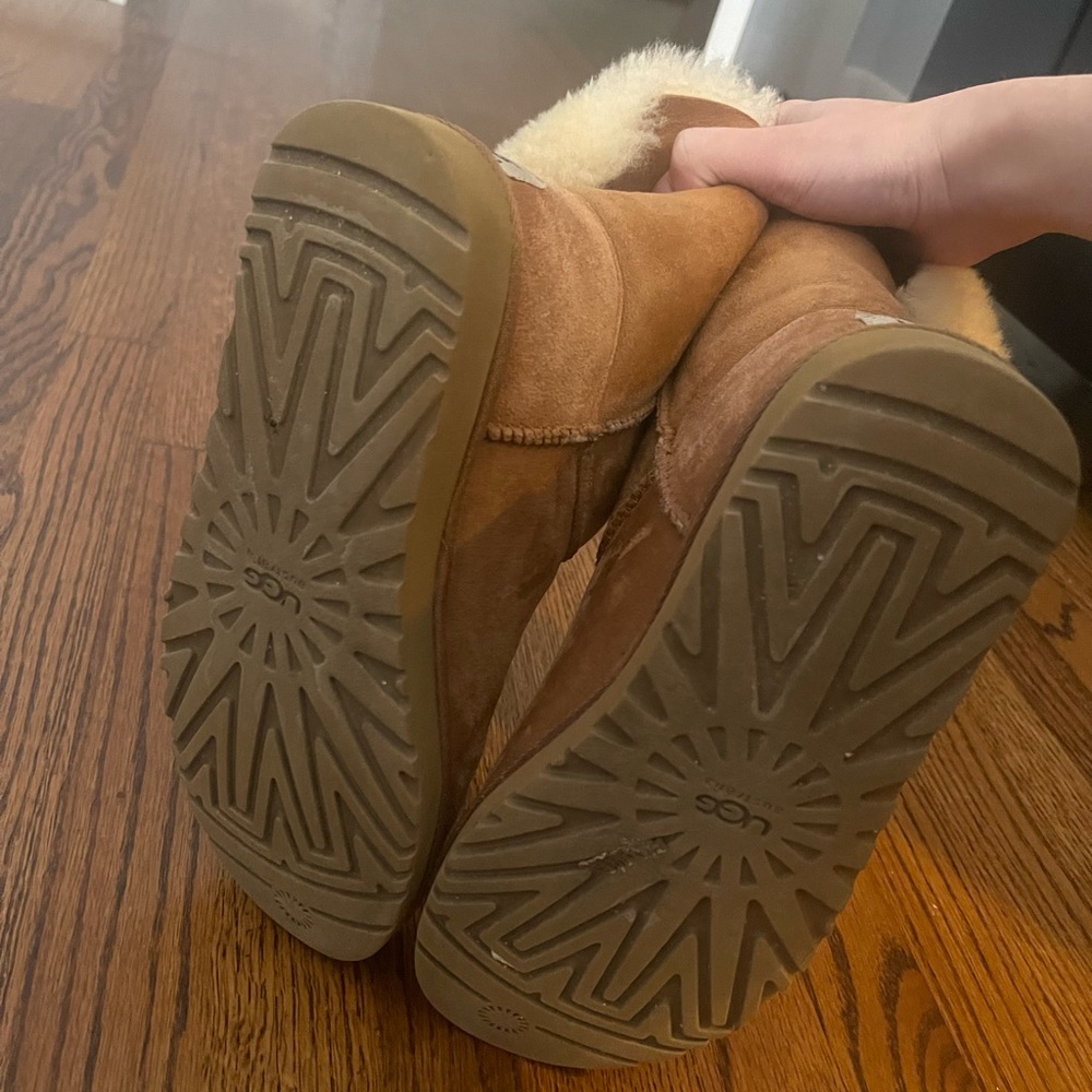 UGG Bailey button boots